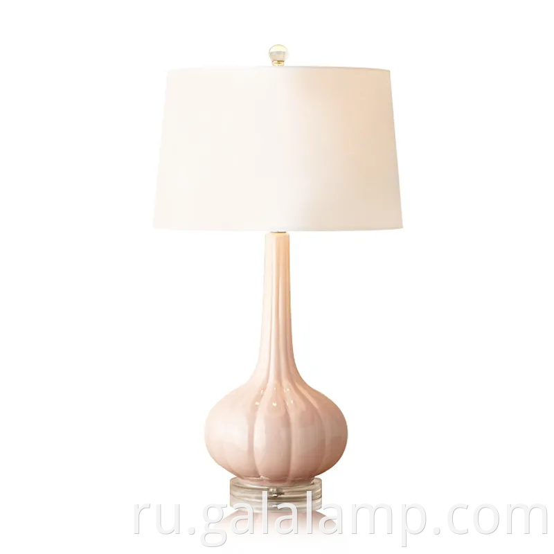 Шикарная розовая полосатая тыквенная лампа для современной эстетики спальни